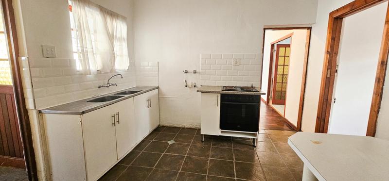 To Let 2 Bedroom Property for Rent in Wynberg Western Cape